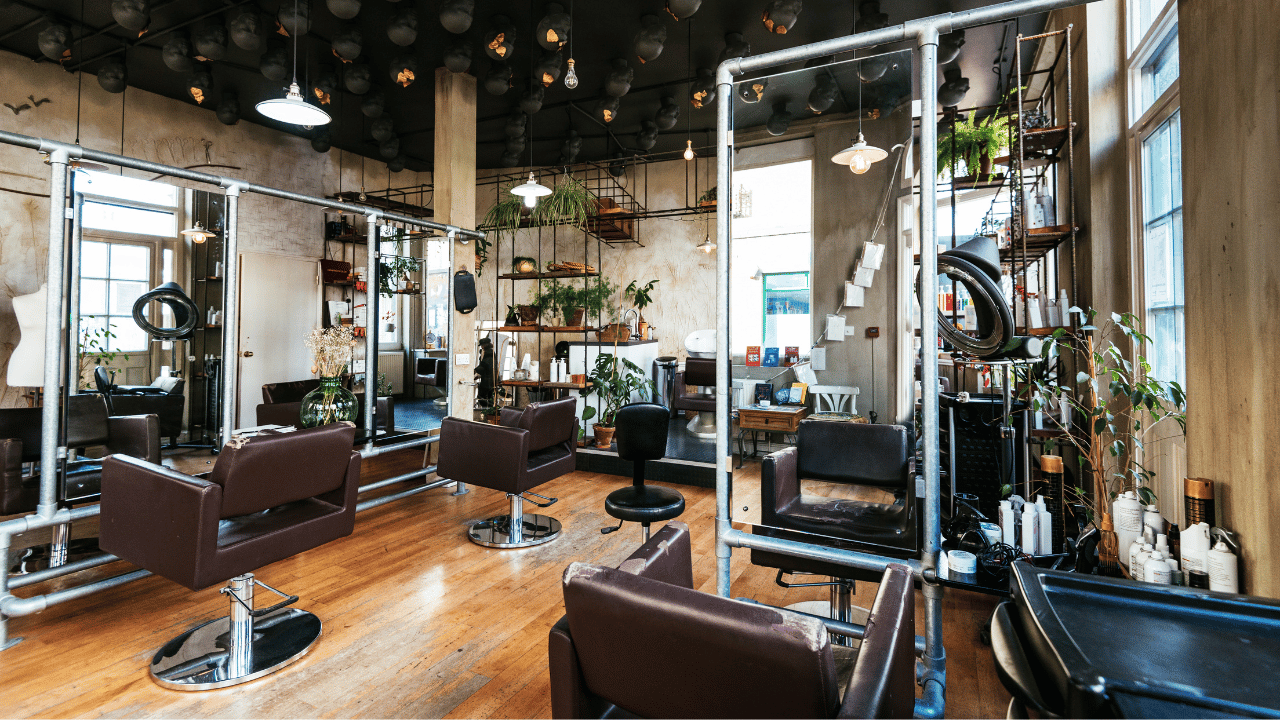 Quy Trình Thiết Kế Salon Tóc Toàn Diện: Cẩm Nang Setup Chuyên Nghiệp Cho Người Mới Bắt Đầu