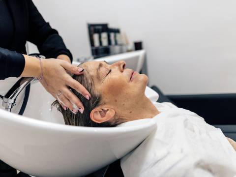 5 Tiêu Chí “Vàng” Khi Lựa Chọn Giường Gội Đầu Dưỡng Sinh Cho Spa Cao Cấp