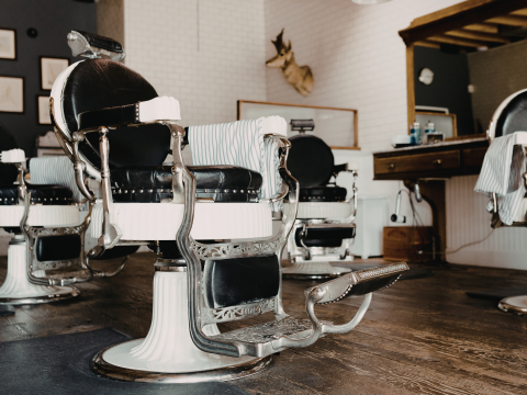 Cách Chọn Ghế Cắt Tóc Barber Chuẩn Công Thái Học Giúp Thợ Làm Việc 8h Không Mỏi